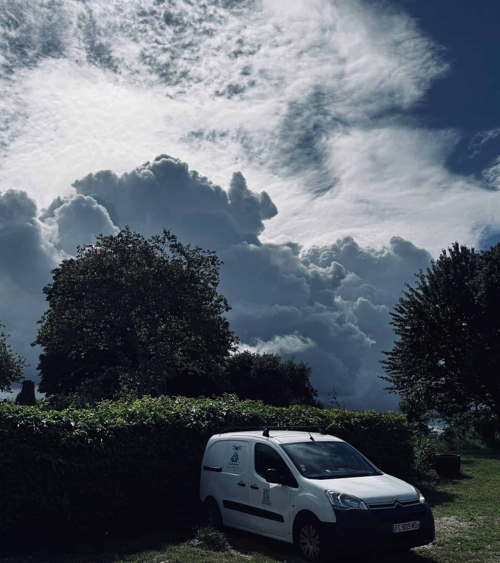 Inspection drone après orage — diagnostic toiture Eco Drones